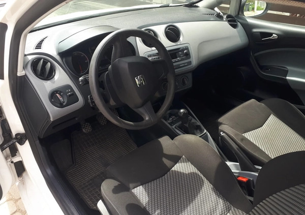 Seat Ibiza cena 24500 przebieg: 163000, rok produkcji 2014 z Kruszwica małe 22